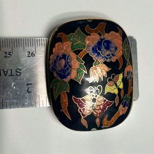 1980's black rounded rectangular cloisonné pendant. great for jewelry makers
